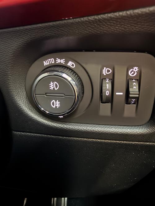 Vauxhall Mokka Electric Photo 4476580b-1728-4037-b66d-0ab6aa1ba3d7.jpeg