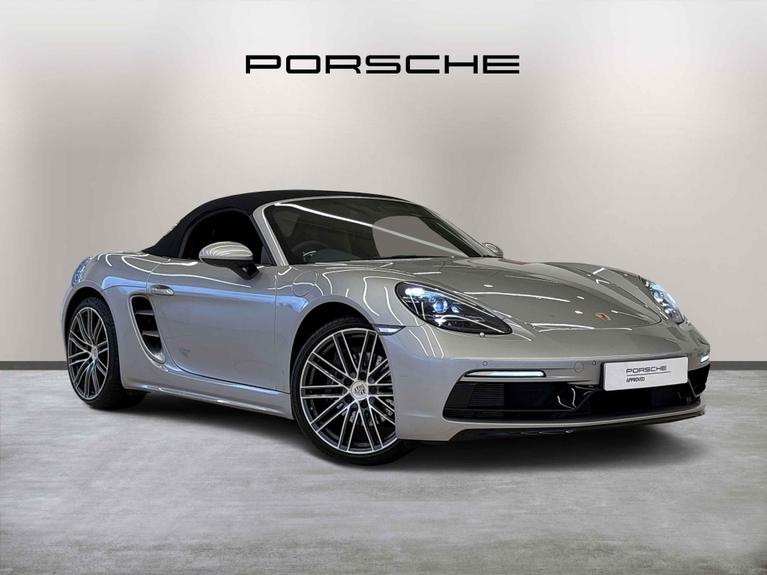 Used 2025 PORSCHE 718 Boxster 2.0T Convertible GPF 2dr Petrol PDK Euro 6 (s/s) (300 ps) Silver at JCT600