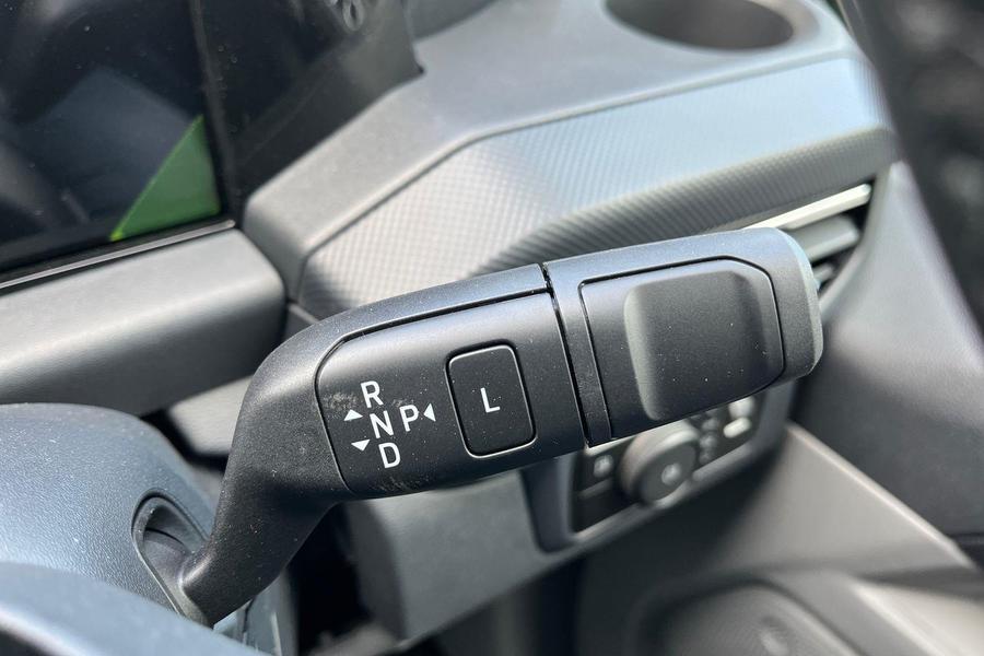 Ford TRANSIT CUSTOM Photo 4488642b-731b-462a-b62f-dae6d5b2262c.jpg