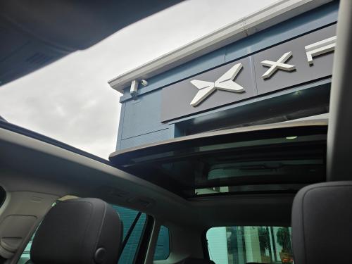 Volkswagen Tiguan Photo 449d6fe8-5e29-4078-b9e2-9b77eeaecae9.jpg