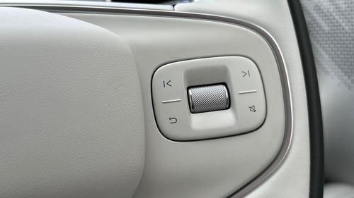 XPENG G6 Photo 44a99e1c-7fc2-42d3-a940-de0294ce8096.jpg