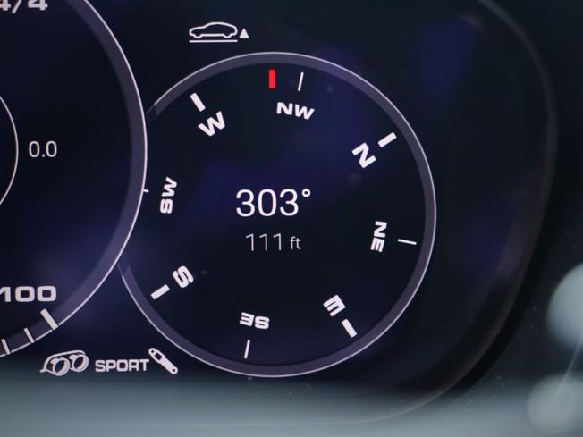 PORSCHE Panamera Photo 24