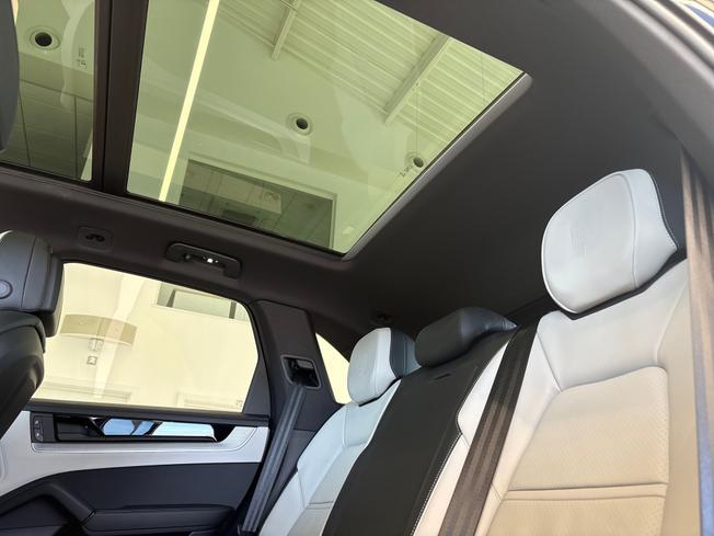 PORSCHE Cayenne Photo 18