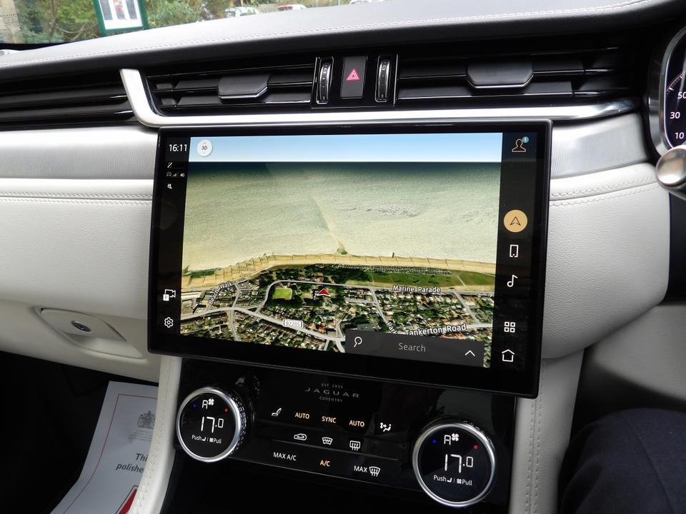 Used Jaguar F-PACE NU21LNN 25
