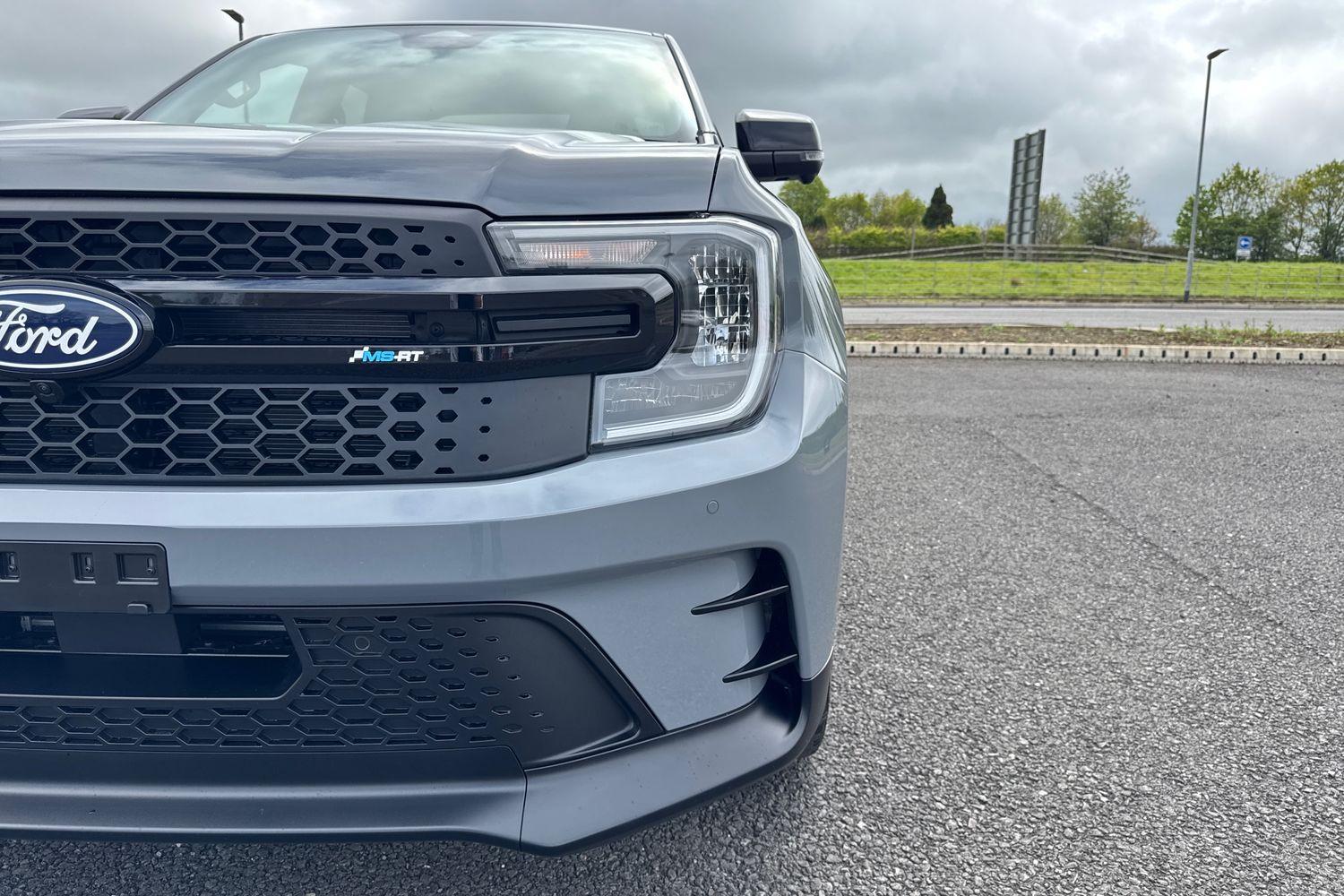 Ford RANGER Photo 31