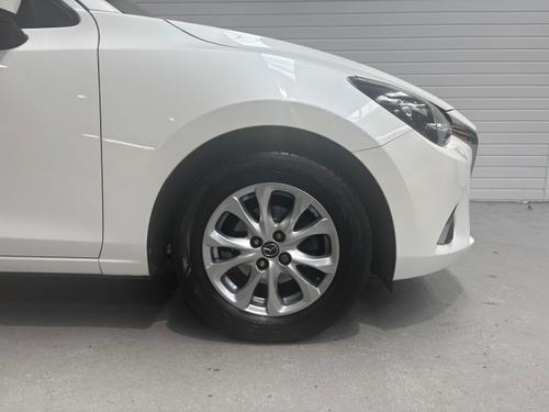 Mazda MAZDA2 Photo 4528f90f-de75-42e6-8561-aa026eaea024.JPG