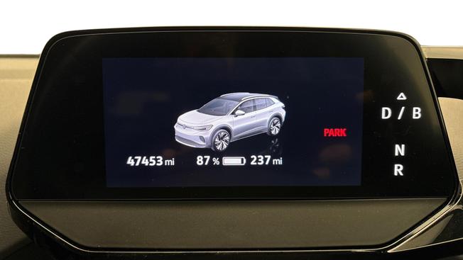 VOLKSWAGEN ID.4 Photo 9