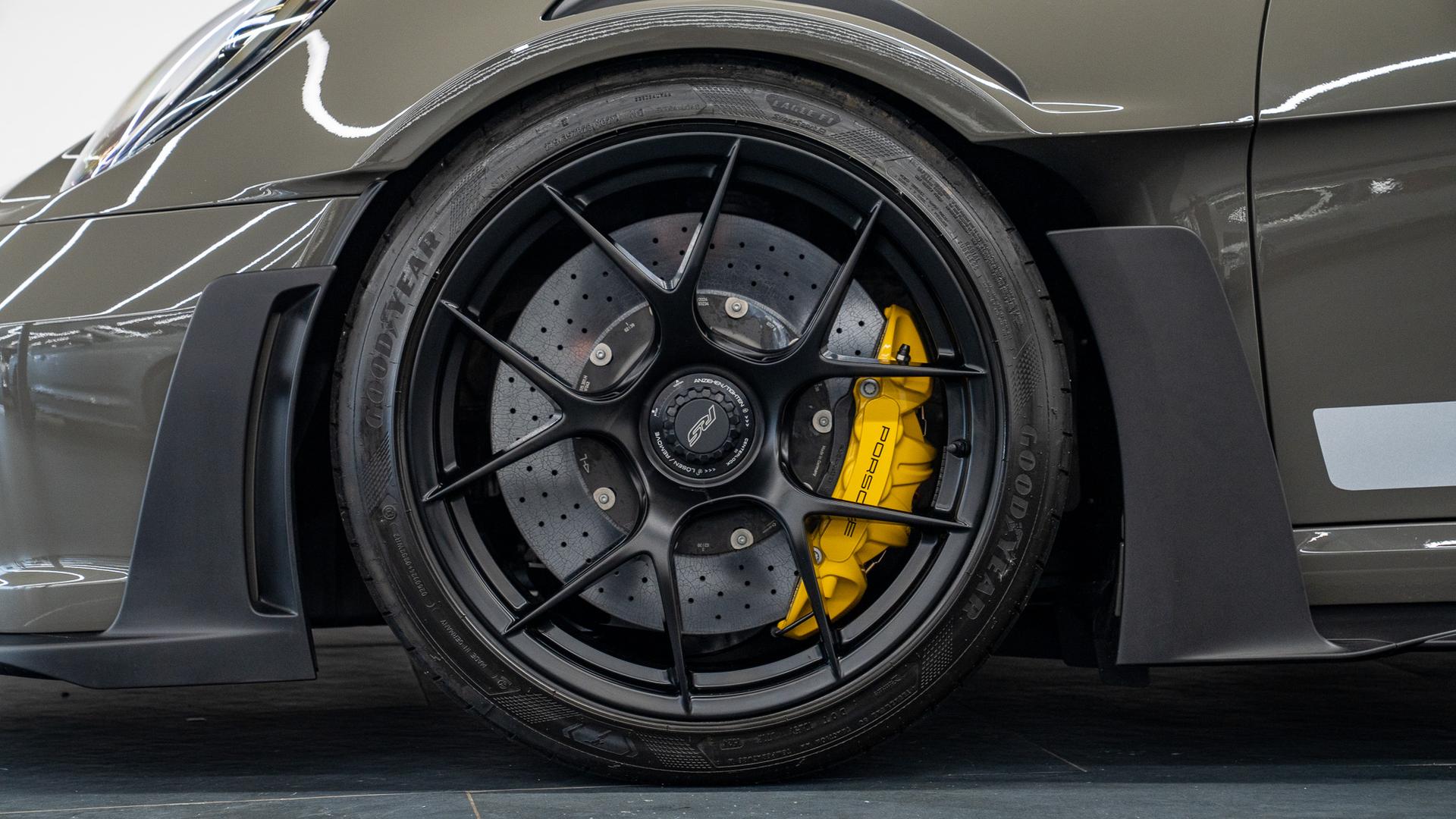 Porsche 911 Photo 4537acab-2281-4299-b64c-f6d4e989d52c.jpg