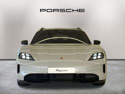 PORSCHE Taycan Photo 2