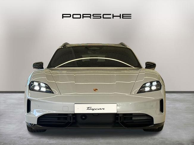 PORSCHE Taycan Photo 2