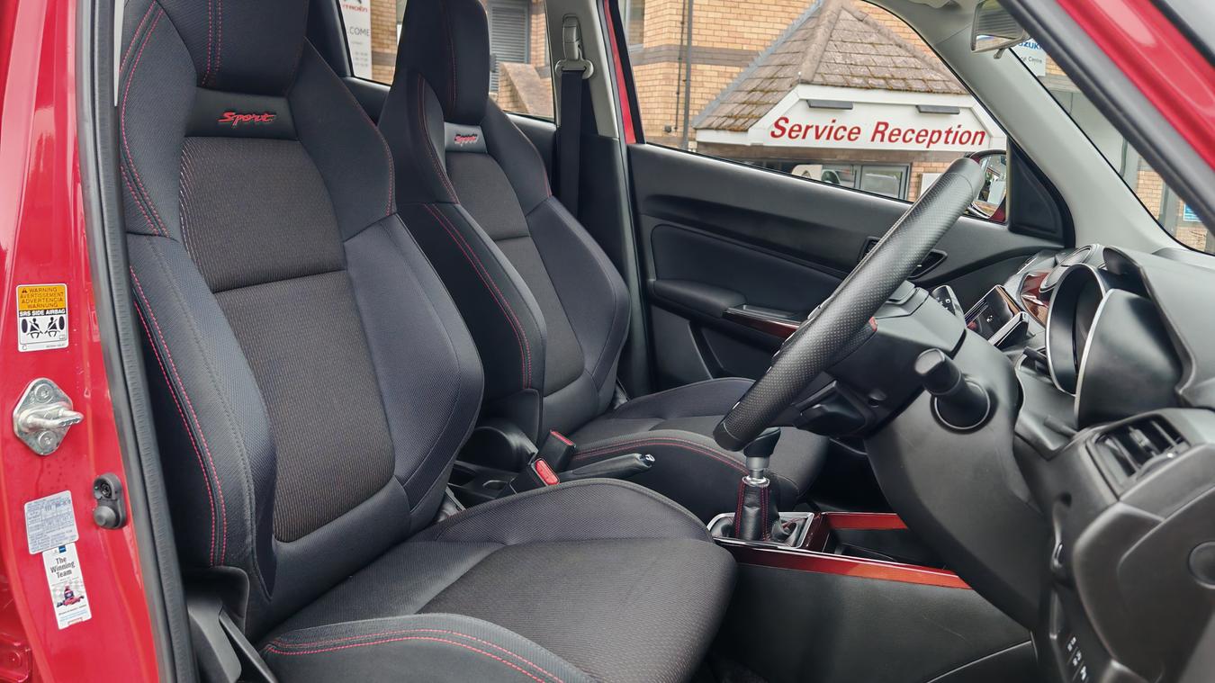 Used Suzuki Swift KX70OYJ 9