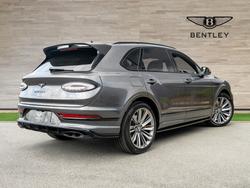BENTLEY Bentayga Photo 3