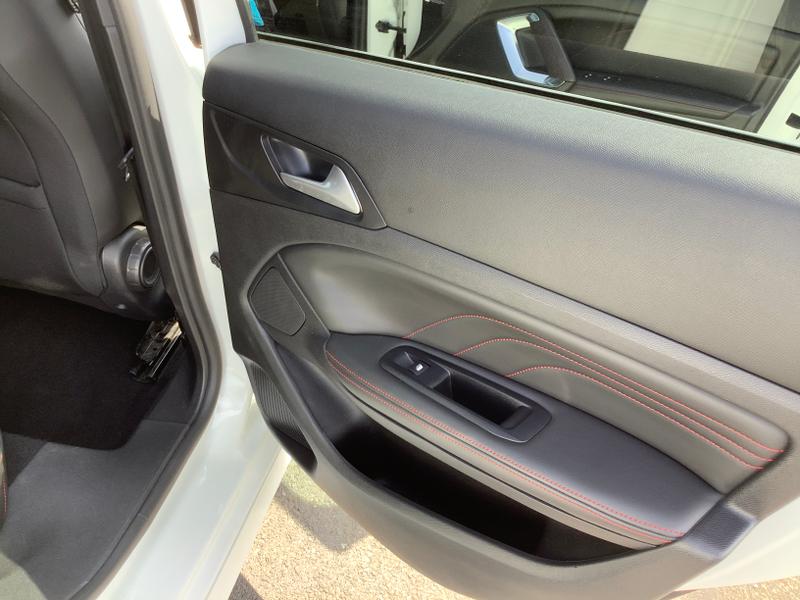 2017 17 PEUGEOT 308