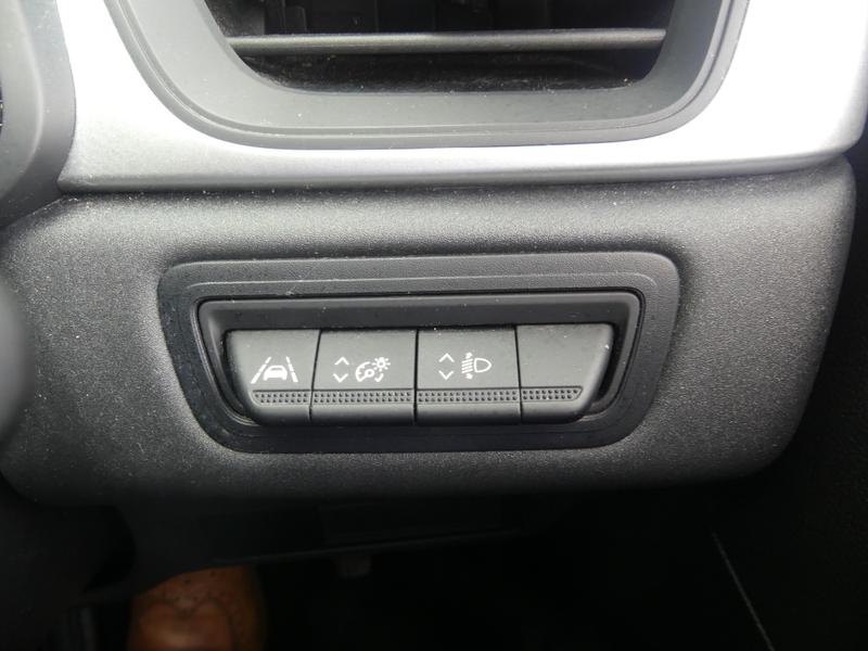 Renault Captur Photo 459b537c-3171-4841-bbbb-9c8443fe3fc2.jpg