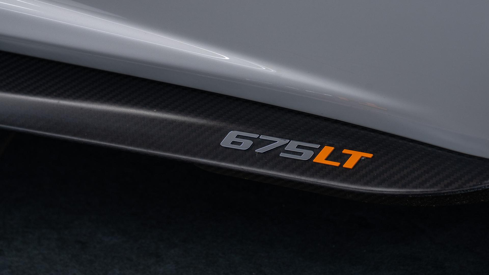 McLaren 675 LT Photo 45ceb790-0056-422e-bbc0-5b16d65f4684.jpg