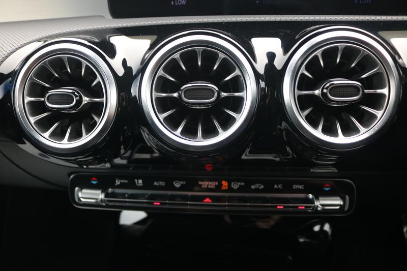 2022 22 MERCEDES-BENZ CLA CLASS