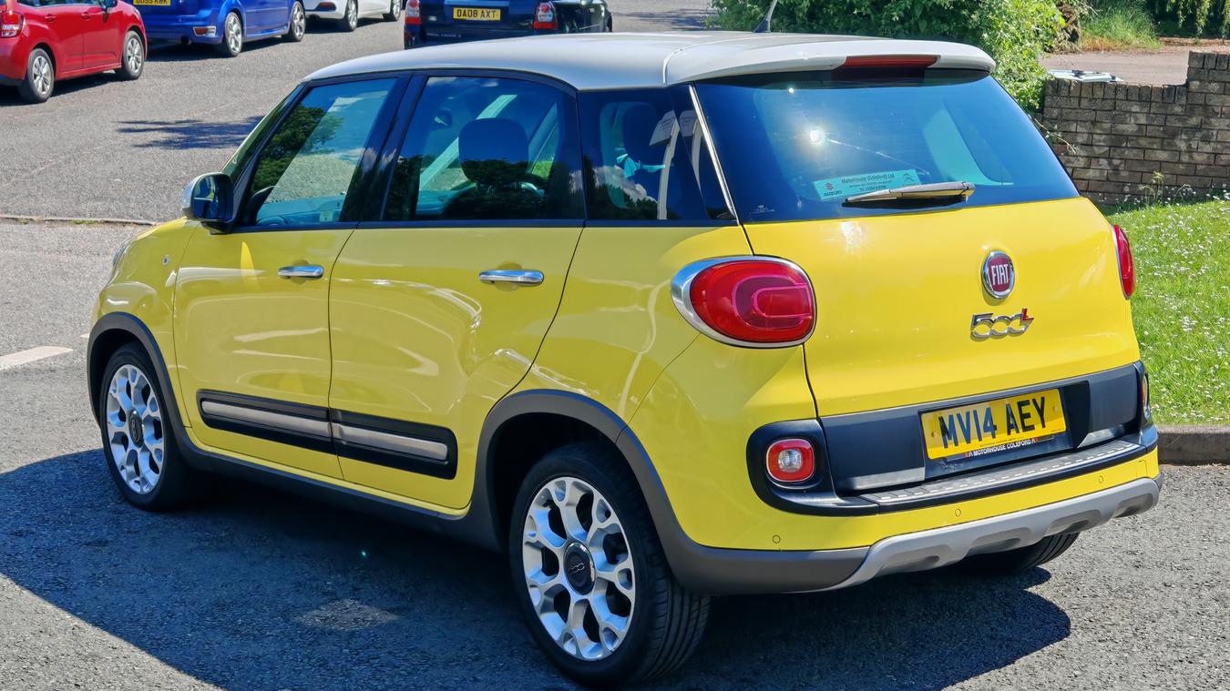Used Fiat 500L MV14AEY 5