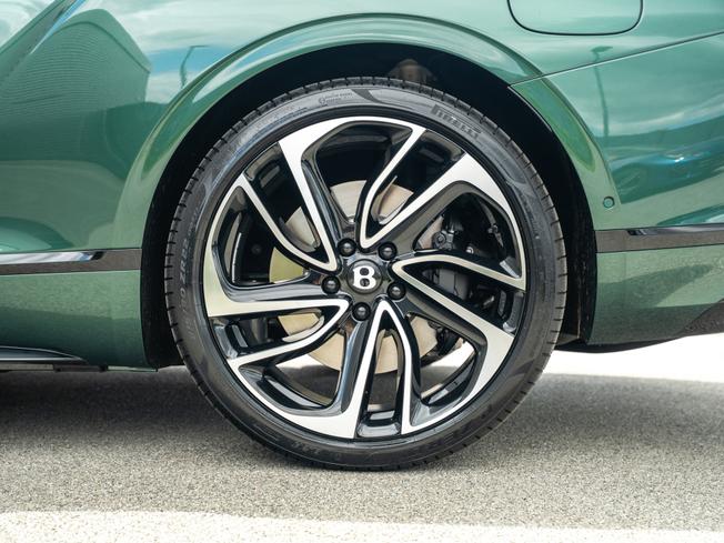 BENTLEY Continental GTC Photo 6