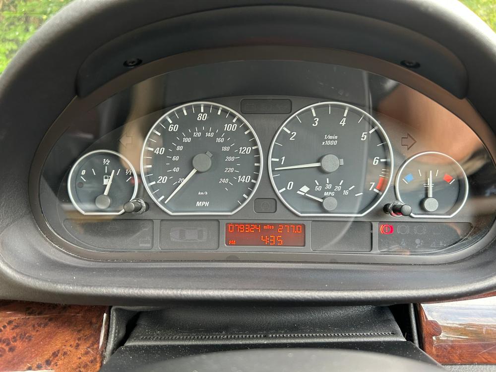 Used BMW 3 Series LF54FFO 37