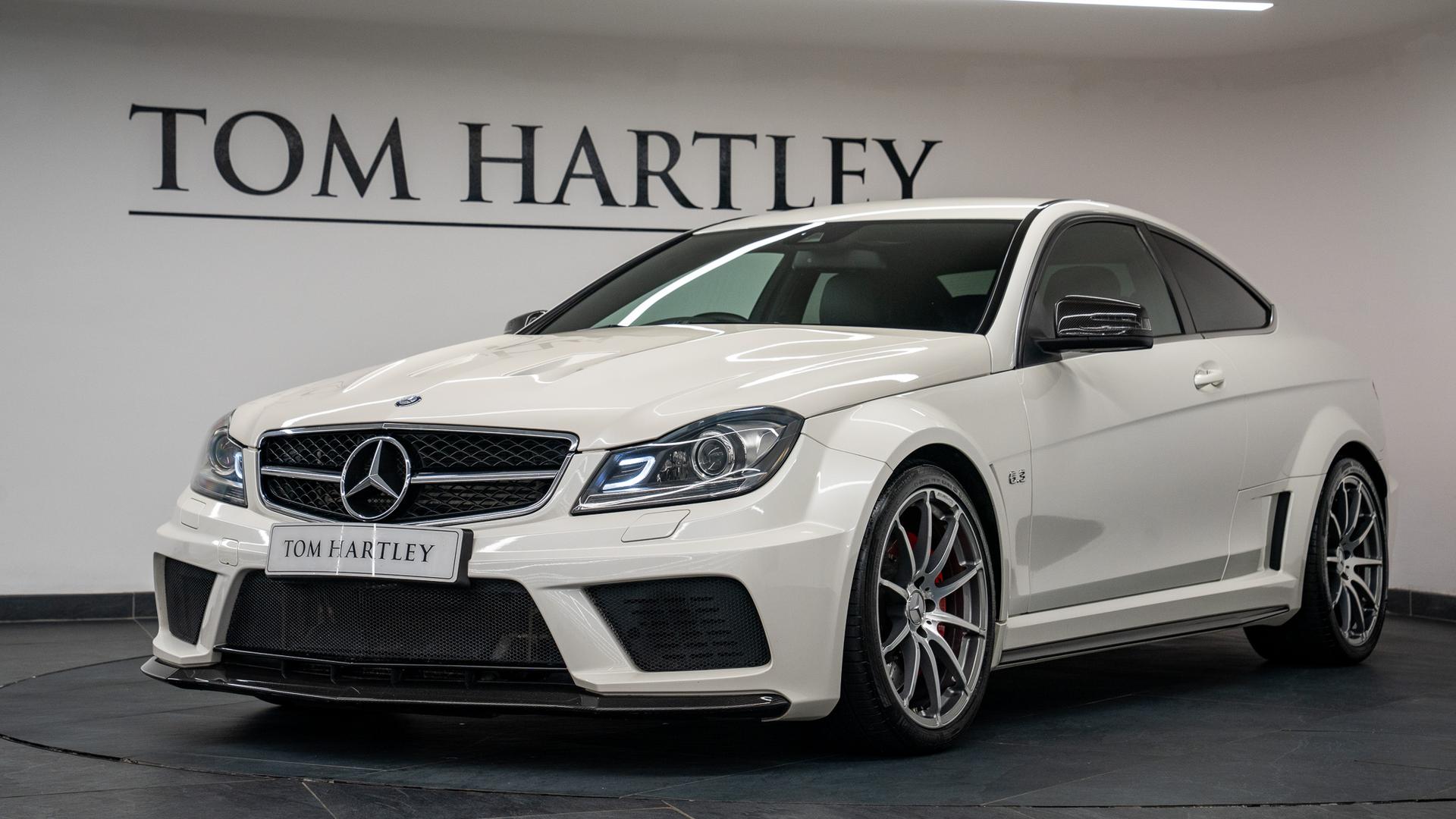 Mercedes-Benz C63 AMG Photo 46095e50-7b1e-426f-b39f-473e3d4881f9.jpg