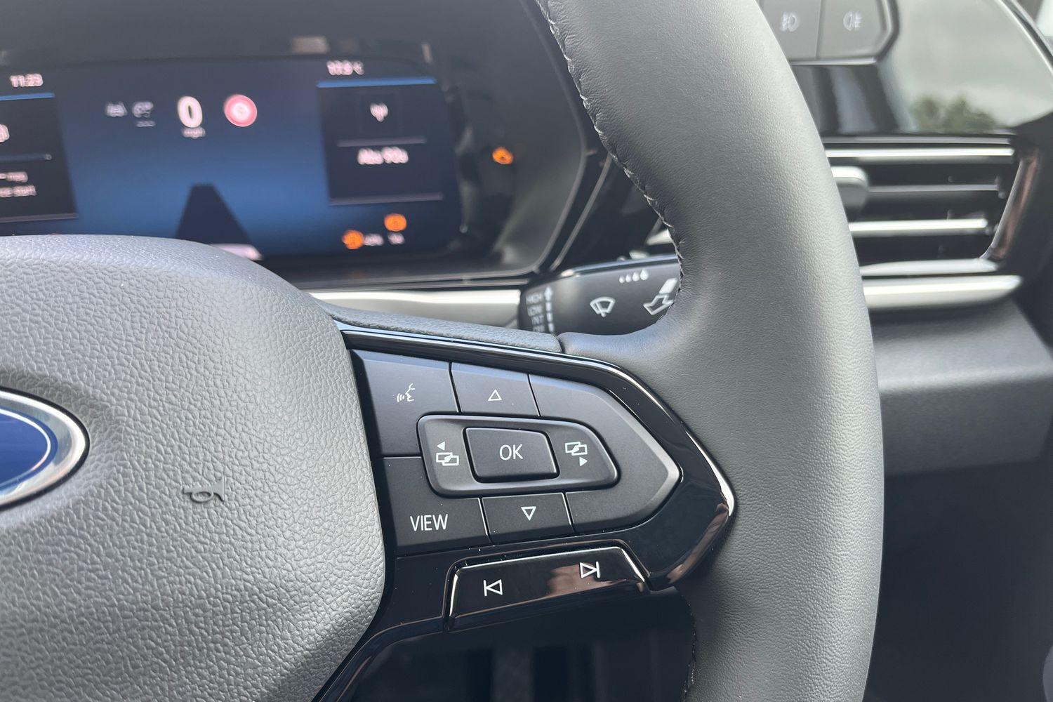 Ford TRANSIT CONNECT Photo 27