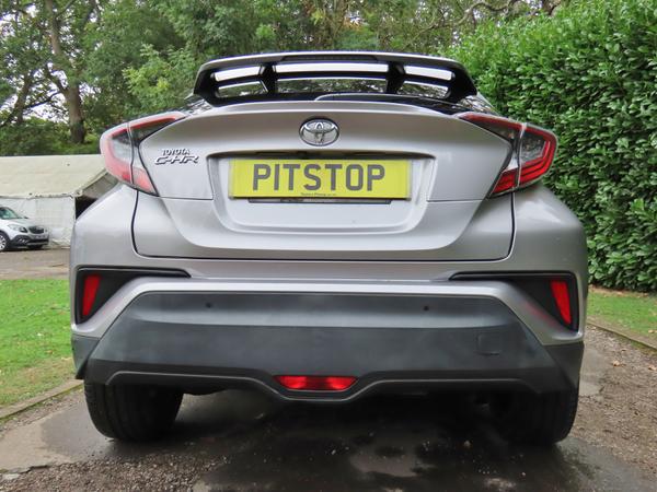 Used Toyota C-HR WM68YHU 11