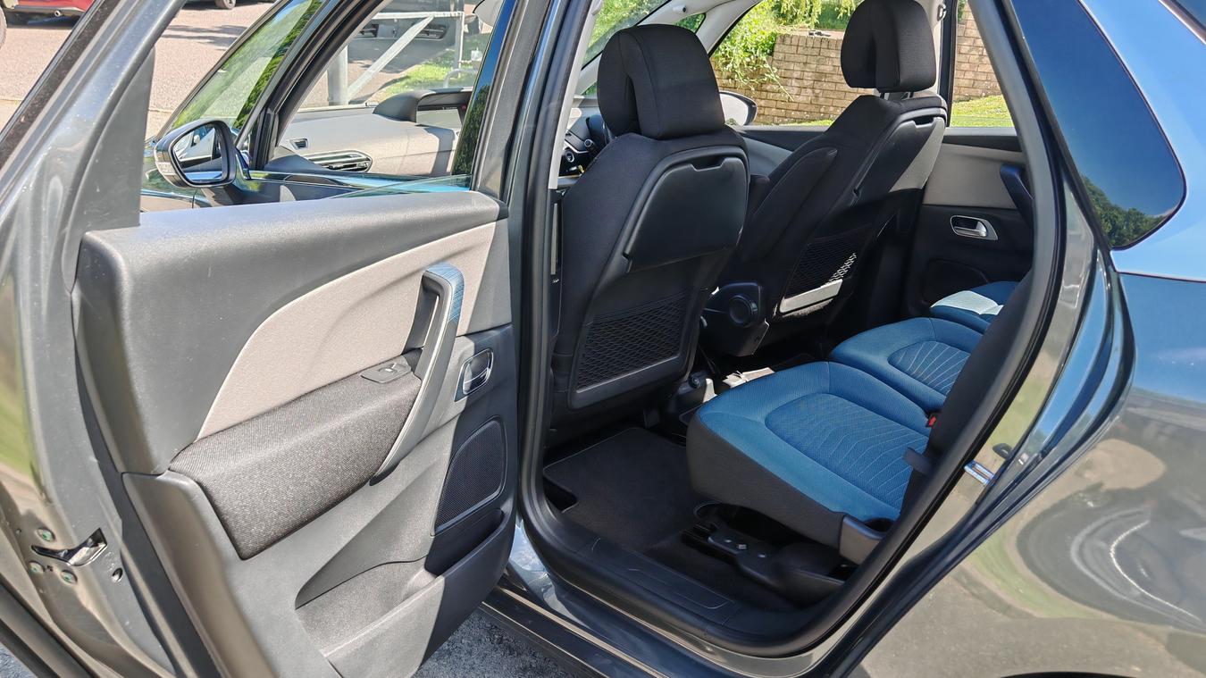 Used Citroen C4 Picasso WX66VYU 20