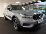 Volvo XC40 Photo 2