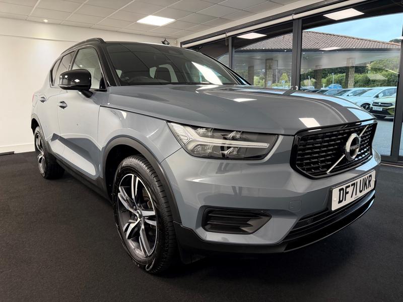Volvo XC40 Photo 46233871-21bb-46ff-ada9-fa188f4e7dc0.jpg
