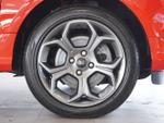 Ford EcoSport Photo 1