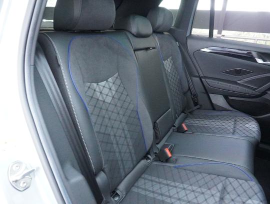 Volkswagen Tiguan Photo 463fb2e1-0c38-4fc0-acb0-559e66283396.jpg