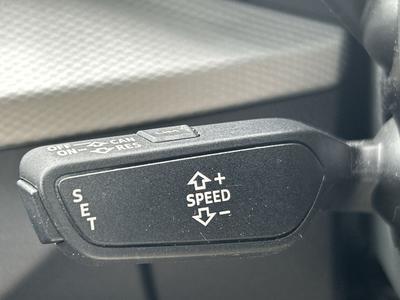 Audi Q2 Photo 25