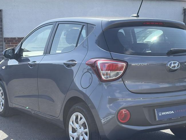 Hyundai i10 Photo 46476d19-149f-45f7-bf73-4bd37f047997.jpg