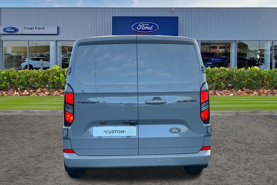 Ford TRANSIT CUSTOM Photo 4650df49-76ac-408a-ac76-a57ce5b98f8f.jpg