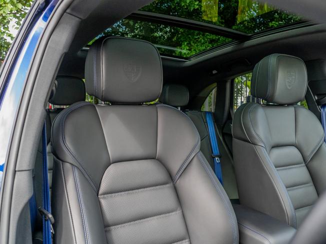 PORSCHE Macan Photo 10