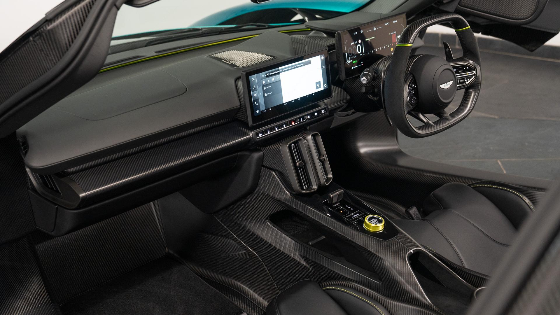 Aston Martin Valhalla Photo 465b8aff-0d96-49f5-9826-edf639bba8bc.jpg