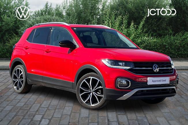 VOLKSWAGEN T-Cross Photo 1