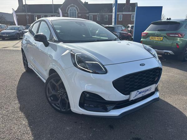 Used 2024 Ford Puma 1.0T EcoBoost MHEV ST SUV 5dr Petrol Hybrid DCT Euro 6 (s/s) (170 ps) Frozen White at Dinnages