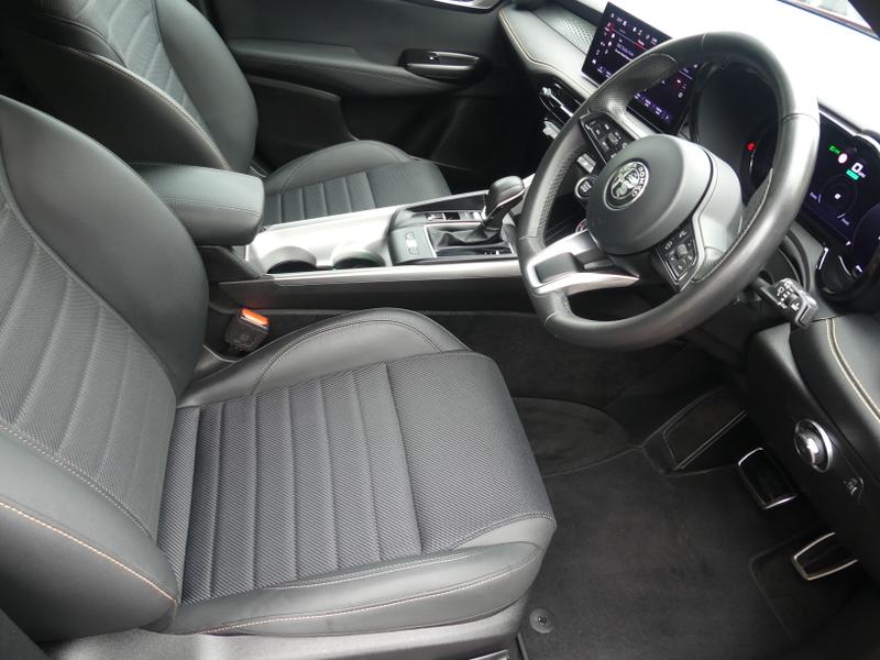 Alfa Romeo Tonale Photo 466fedd0-2f30-492d-9b04-17a83844d690.jpg
