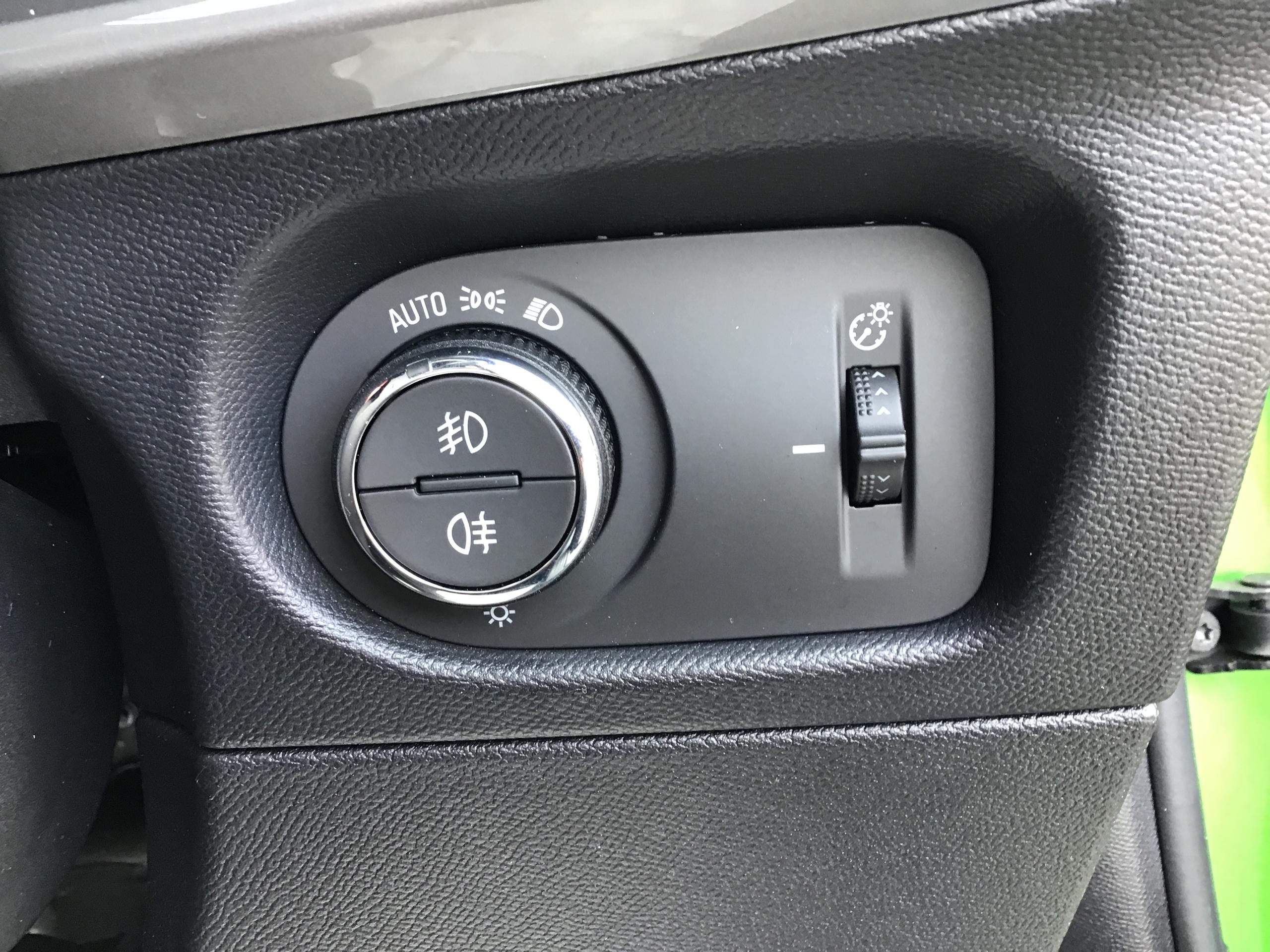 Vauxhall Mokka Photo 14