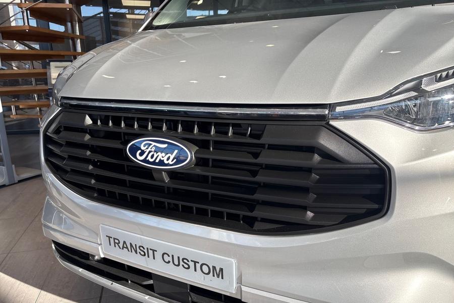 Ford TRANSIT CUSTOM Photo 4683c3b7-4554-4de5-bc03-16567ec2135f.jpg