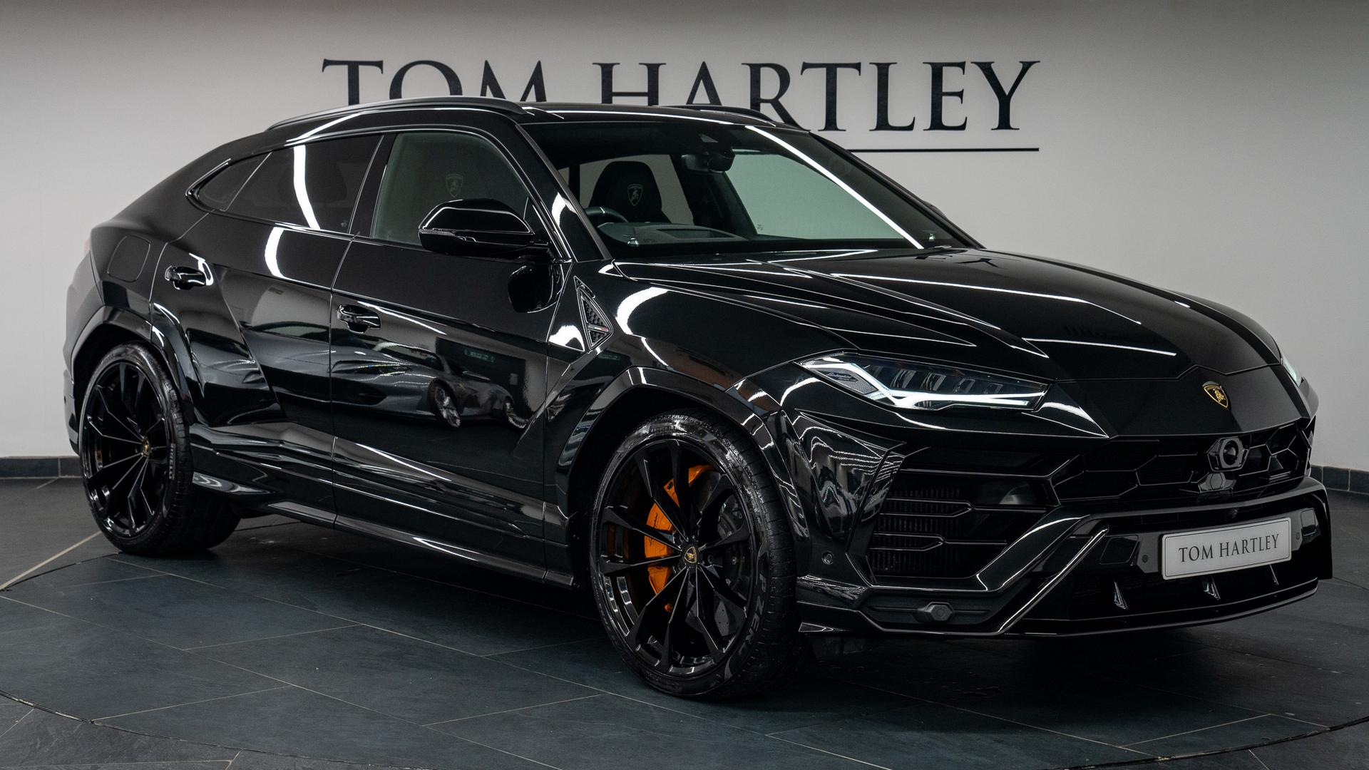 LAMBORGHINI Urus Photo 4688d0df-4cf7-4e96-bc65-5a0bd2258910.jpg