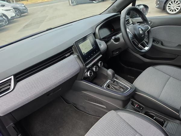 Renault Clio Photo 3