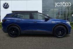 VOLKSWAGEN ID.4 Photo 4