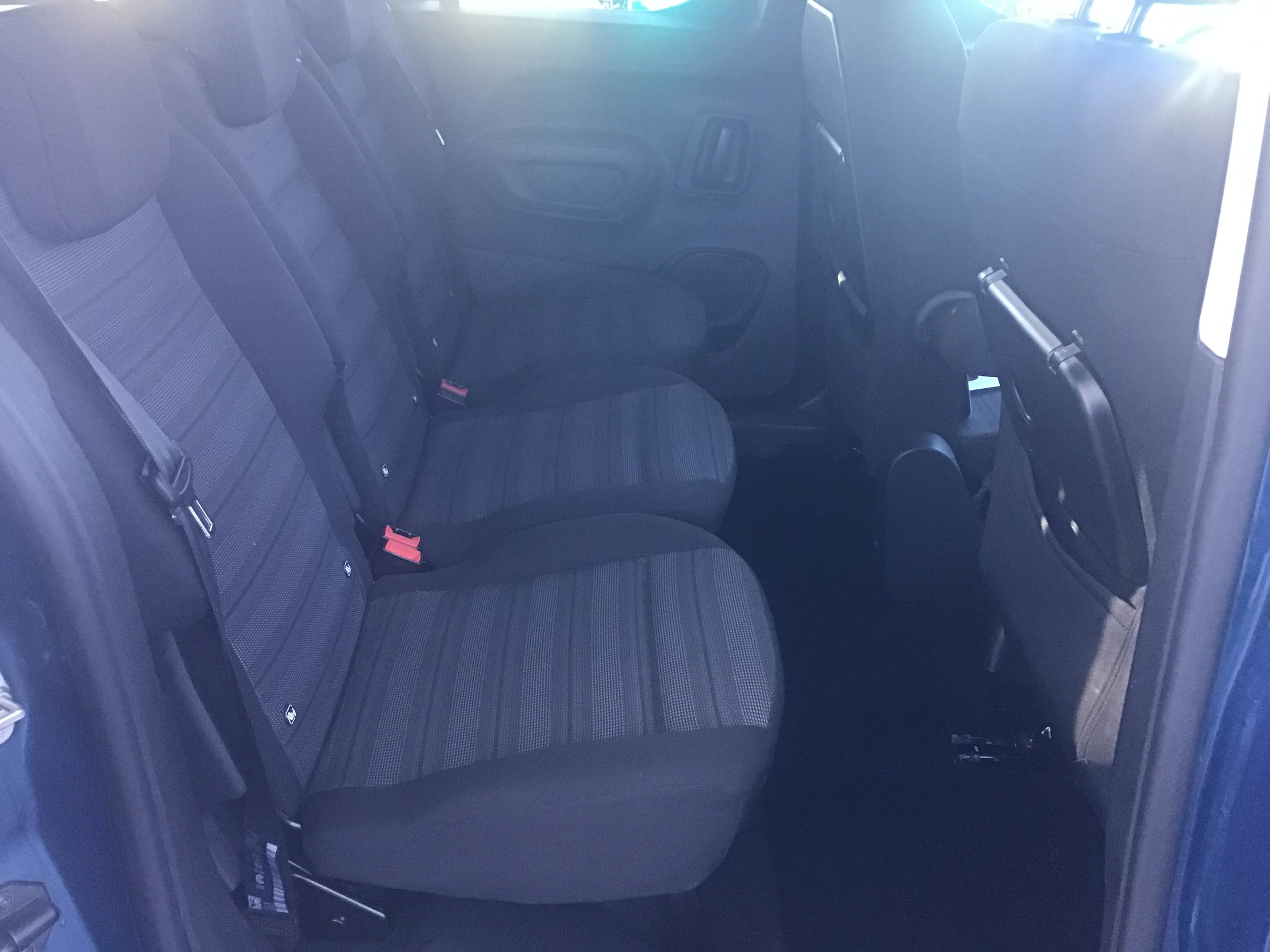Vauxhall Combo Life Photo 15