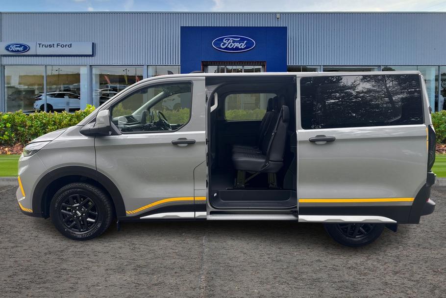 Used Ford TRANSIT CUSTOM CUSTOMTRAIL01 6