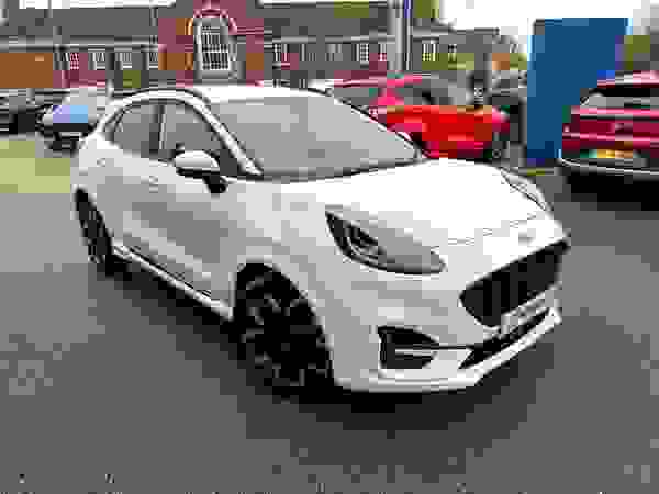 Used 2022 Ford Puma 1.0T EcoBoost MHEV ST-Line X SUV 5dr Petrol Hybrid Manual Euro 6 (s/s) (155 ps) Frozen White at Dinnages