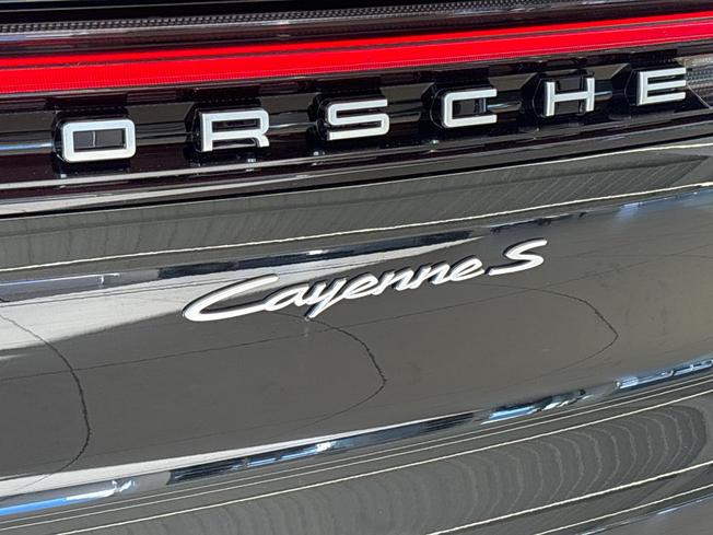 Porsche Cayenne Photo 33
