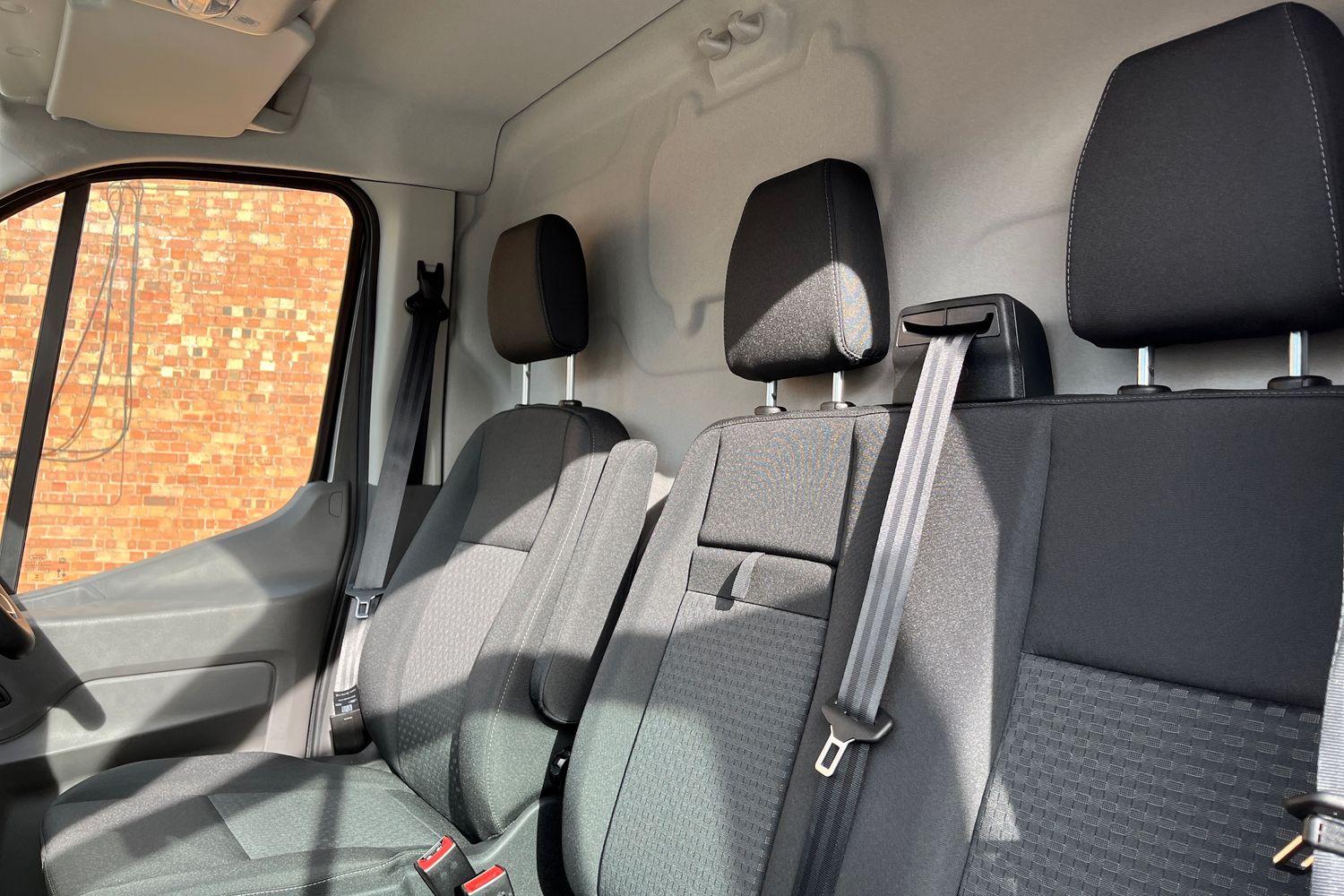 Ford E-TRANSIT Photo 9
