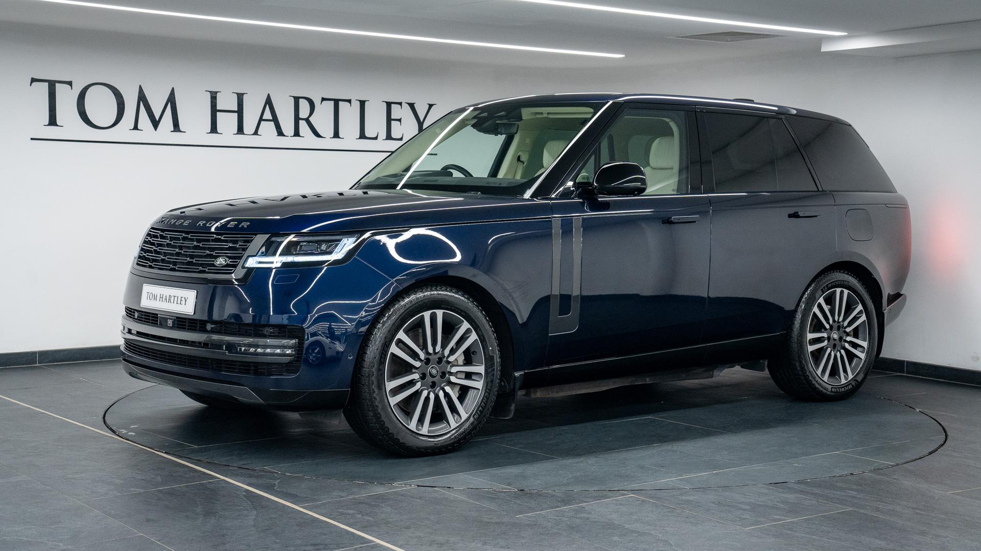 Land Rover Range Rover Photo 46e381ad-c1c2-4ed7-a9b2-4f2e013dcc28.jpg
